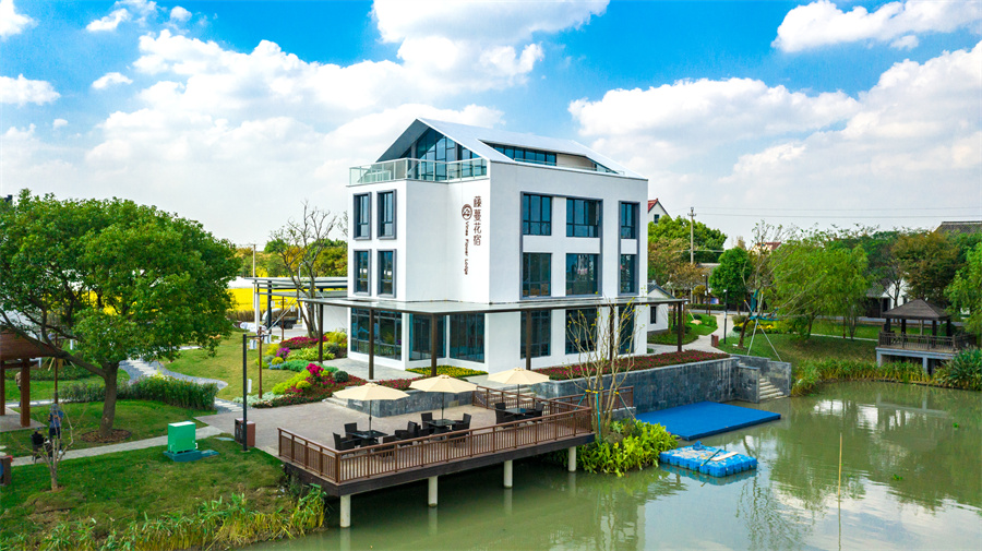 sakura/ueditor/uploads/20220512/165233955499567064.jpg 藤蔓花宿 (3).jpg